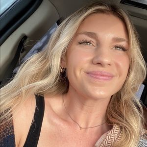 Meet your Posher, Tera